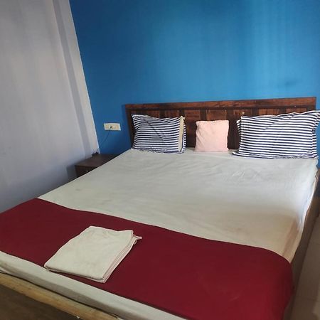 Hotel Tara Lodge Grand Road Puri - Near Jagannath Temple - Best Location Exterior photo